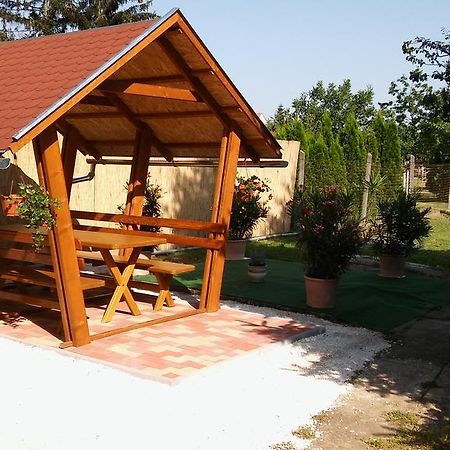 Sotony Gerendas Vendeghaz מראה חיצוני תמונה